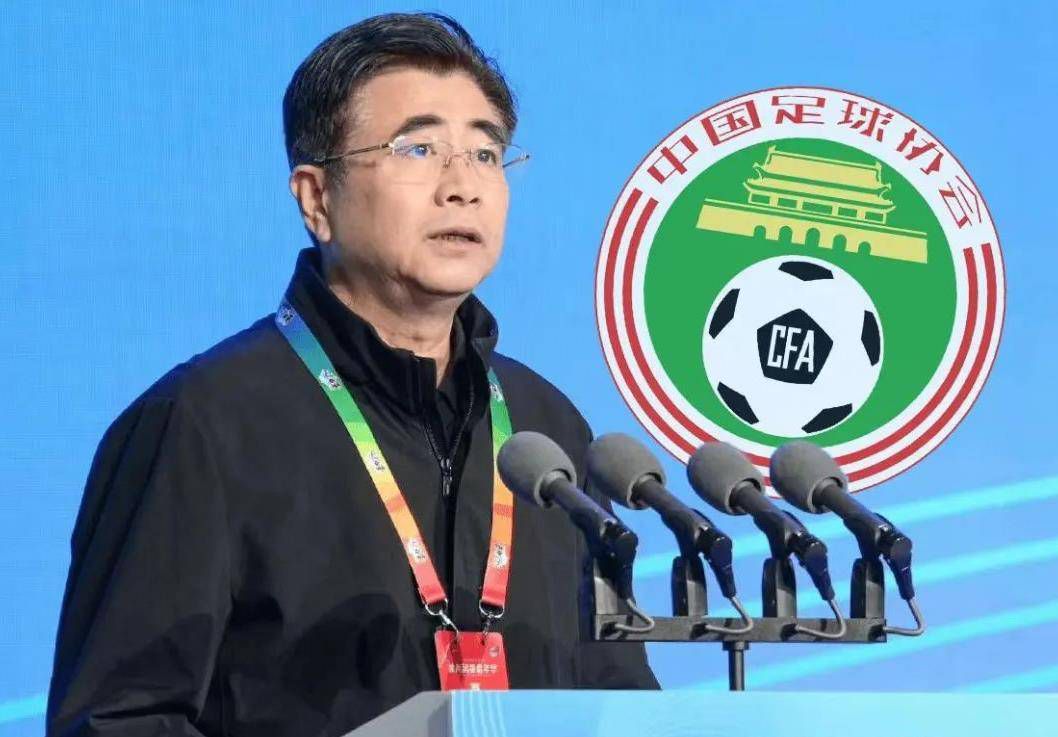 马岚不假思索的说道：顾不上我不要紧，顾不上我我就自己出去溜达，反正美国我也没有去过，到时候肯定看哪儿都觉得新鲜。